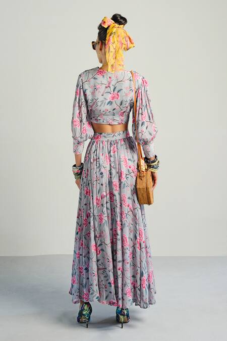Shop_Rishi and Vibhuti_Grey Crepe V Neck Printed Skirt Set _at_Aza_Fashions