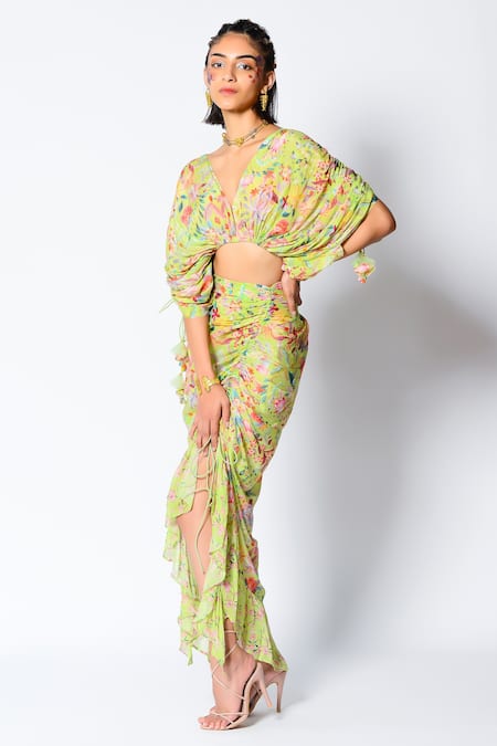 Rishi and Vibhuti_Green Crepe Floral Motifs V Neck Love Bird Drama Crop Top And Skirt Set _Online_at_Aza_Fashions