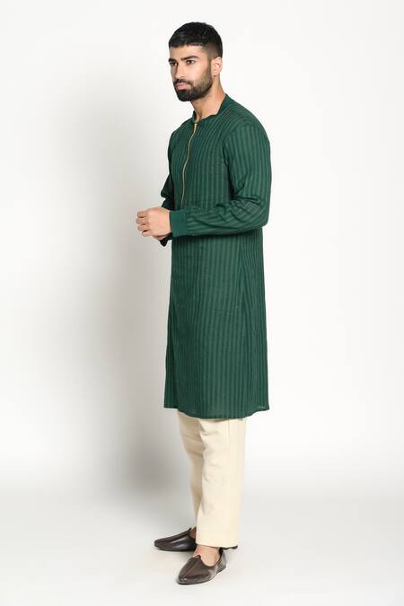 Rishi and Vibhuti Green Linen Kurta 3