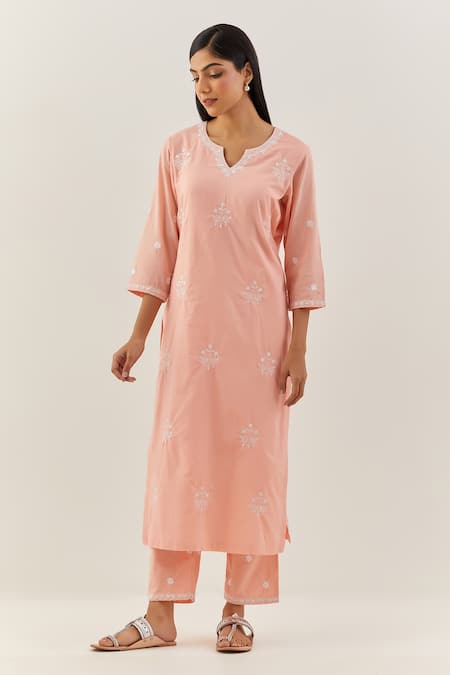 Ikshita Choudhary Floral Embroidered Kurta & Pant Set 