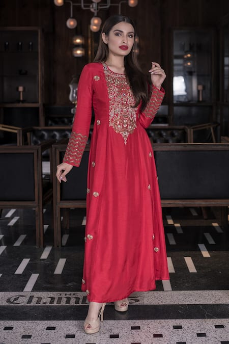 Vasavi Shah Embroidered A-Line Kurta 