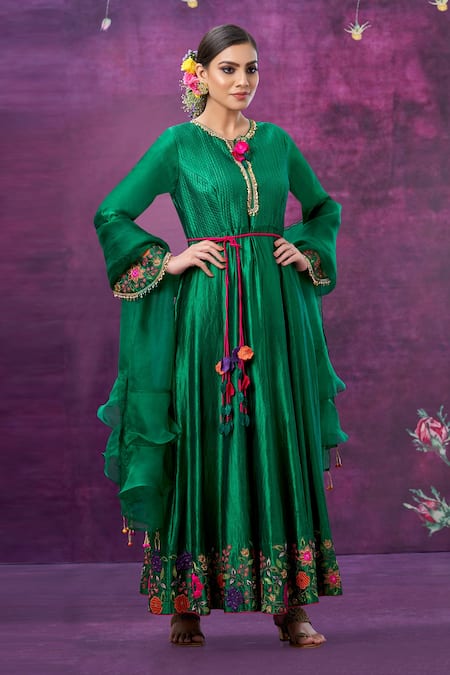 Buy_Label Niti Bothra_Green Kora Silk Mughal Round Floral Applique Anarkali With Dupatta _Online_at_Aza_Fashions