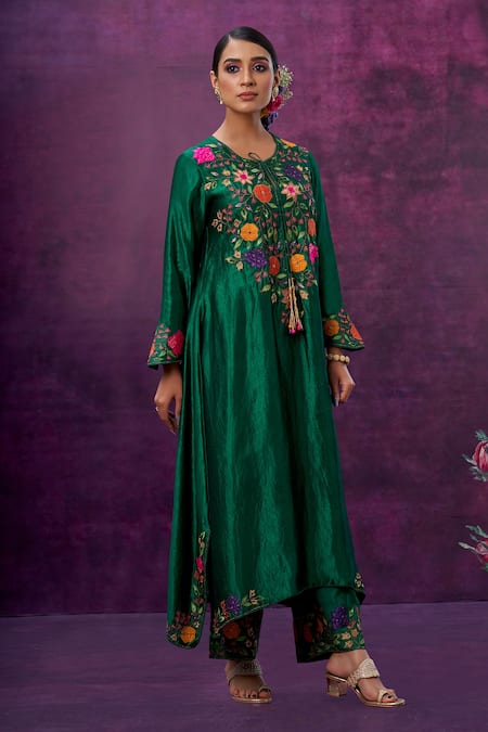 Shop_Label Niti Bothra_Green Kora Silk Mughal Round Applique Kurta And Palazzo Set _Online_at_Aza_Fashions