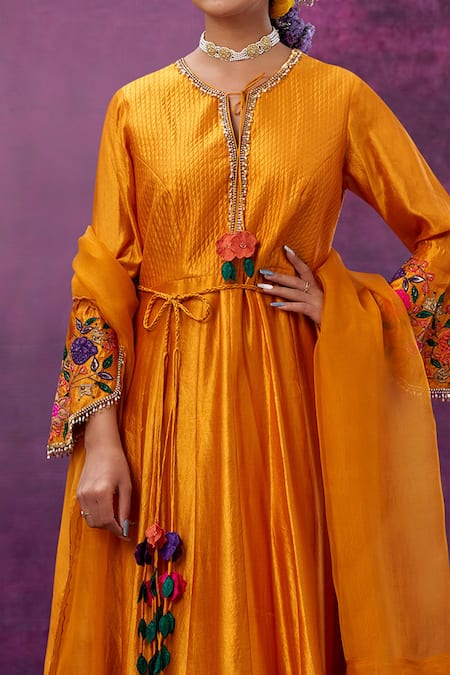 Buy_Label Niti Bothra_Yellow Kora Silk Mughal Round Floral Applique Work Anarkali With Dupatta _Online_at_Aza_Fashions