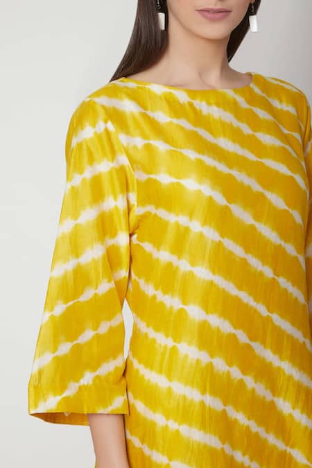 Shop_Ruchira Nangalia_Yellow Chanderi Boat Leheriya Bandhej Kurta And Pant Set _Online_at_Aza_Fashions