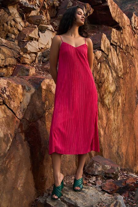 Buy Dash And Dot Fuchsia 100% Polyester V Neck Pleated Midi Dress Online at Aza Fashions Buy_Dash And Dot_Fuchsia 100% Polyester V Neck Pleated Midi Dress _Online_at_Aza_Fashions