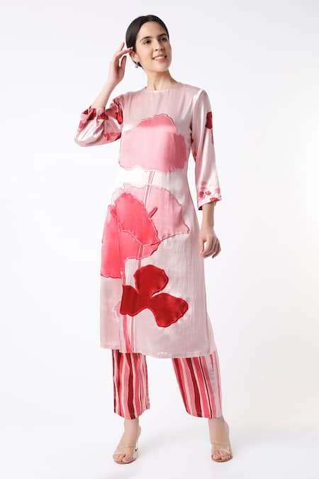 Archana Shah Floral Print Straight Kurta & Pant Set 