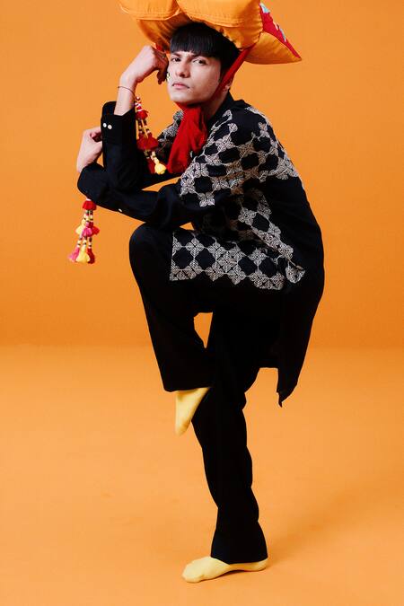 Wabi Sabi By Anshum-Ritesh Black Chanderi Embroidery Wabi Kurta Set Online at Aza Fashions Wabi Sabi By Anshum-Ritesh_Black Chanderi Embroidery Wabi Kurta Set _Online_at_Aza_Fashions