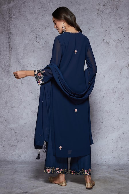 Shop Ajiesh Oberoi Blue Georgette, Rayon Round Embroidered Kurta Set at Aza Fashions Shop_Ajiesh Oberoi_Blue Georgette, Rayon Round Embroidered Kurta Set _at_Aza_Fashions