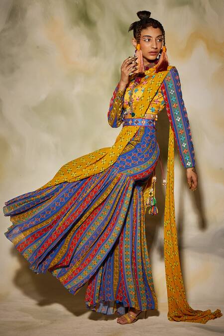 Diyarajvvir_Multi Color Georgette, Modal Geometric Round Print Gharara Saree Set _Online_at_Aza_Fashions