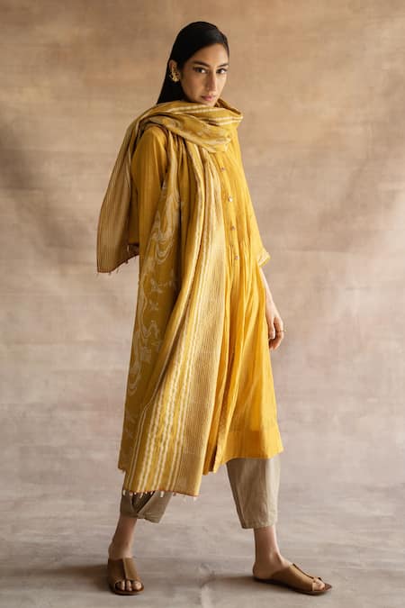 Swatti Kapoor Washi Handwoven Chanderi Mul Stole 