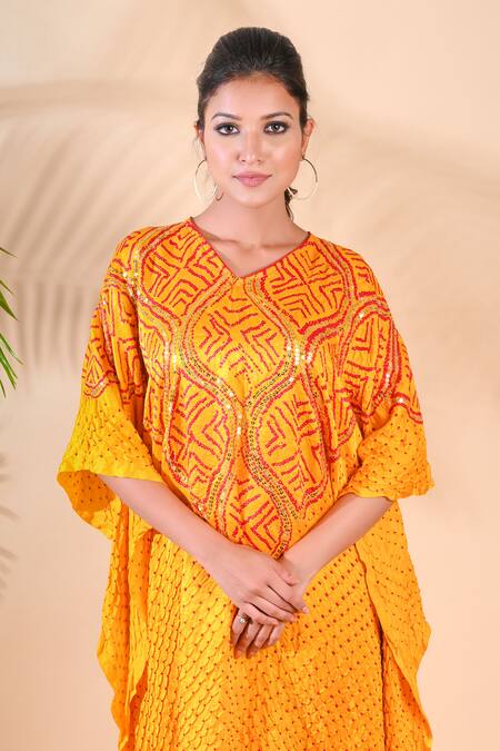 Dyelogue Yellow Gajji Silk V Neck Bandhani Asymmetric Kurta Online at Aza Fashions Dyelogue_Yellow Gajji Silk V Neck Bandhani Asymmetric Kurta _Online_at_Aza_Fashions