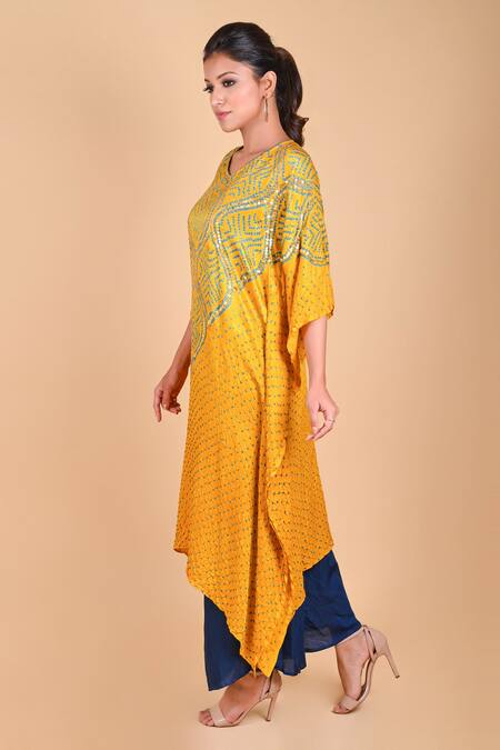 Dyelogue Yellow Gajji Silk V Neck Bandhani Asymmetric Kurta Online at Aza Fashions Dyelogue_Yellow Gajji Silk V Neck Bandhani Asymmetric Kurta _Online_at_Aza_Fashions