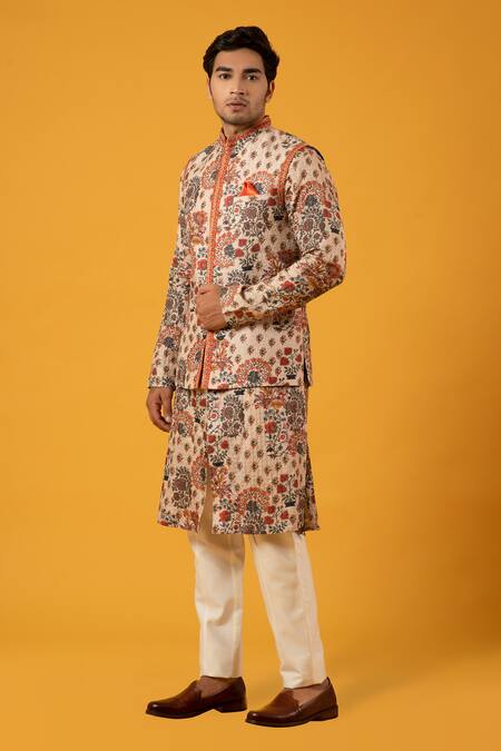 Soniya G Floral Print Bundi & Kurta Set 