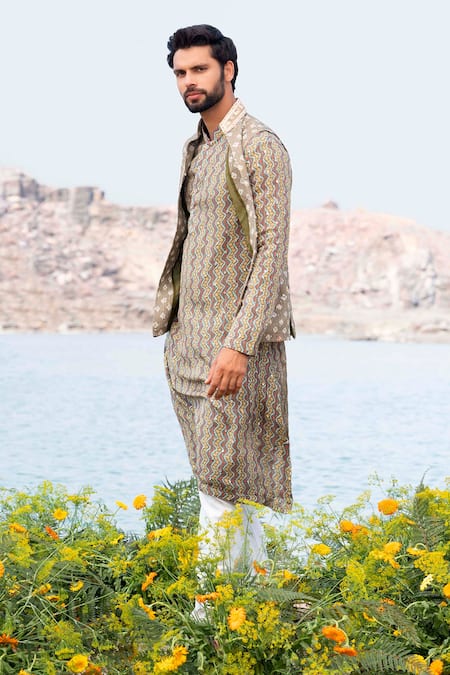 Buy_Soniya G_Green Silk Bandhani Jacket Kurta Set_Online_at_Aza_Fashions