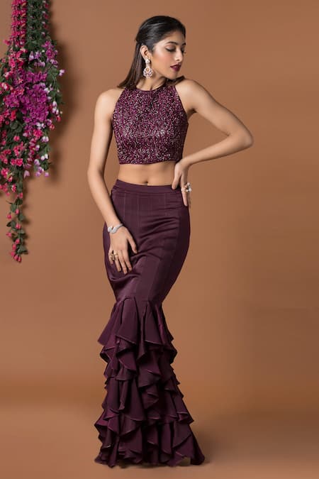 Mehak Murpana Embroidered Crop Top & Skirt Set 