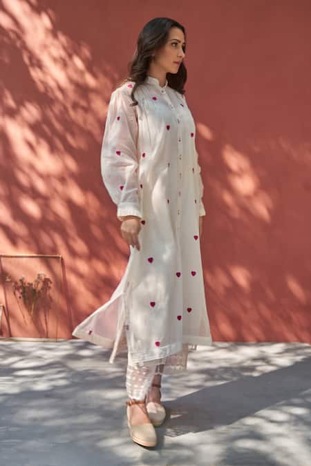 Shop_NAAZ BY NOOR_White Cotton, Organza, Chanderi Mandarin Collar Embroidered Kurta And Pant Set _at_Aza_Fashions