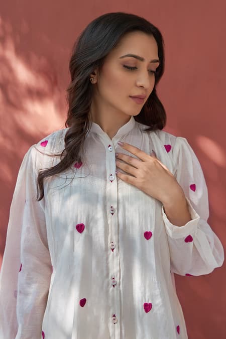 NAAZ BY NOOR_White Cotton, Organza, Chanderi Mandarin Collar Embroidered Kurta And Pant Set _at_Aza_Fashions