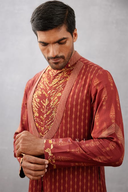 Shop_Torani_Maroon Slub Silk Floral Gulnar Uzair Printed Kurta Set _Online_at_Aza_Fashions