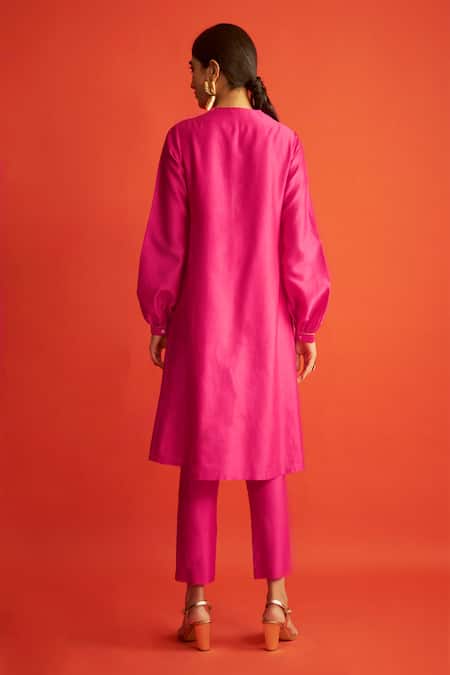 Shop Saksham & Neharicka Pink Pure Handwoven Chanderi Round Kurta at Aza Fashions Shop_Saksham & Neharicka_Pink Pure Handwoven Chanderi Round Kurta _at_Aza_Fashions