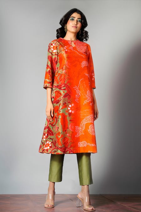 SAKSHAM & NEHARICKA Chanderi Printed Kurta 