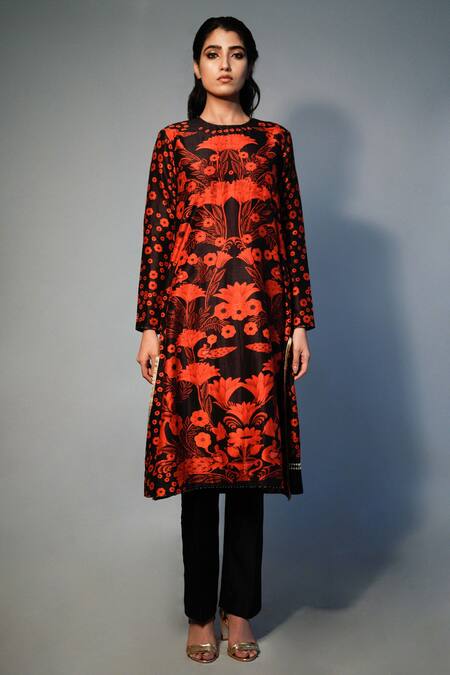 Buy Saksham & Neharicka Black Chanderi Floral, Gota Trim Round Print Kurta Online at Aza Fashions Buy_Saksham & Neharicka_Black Chanderi Floral, Gota Trim Round Print Kurta _Online_at_Aza_Fashions