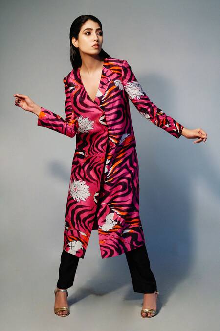 Saksham & Neharicka_Pink Chanderi Floral, Panther V Neck Printed Kurta_Online_at_Aza_Fashions