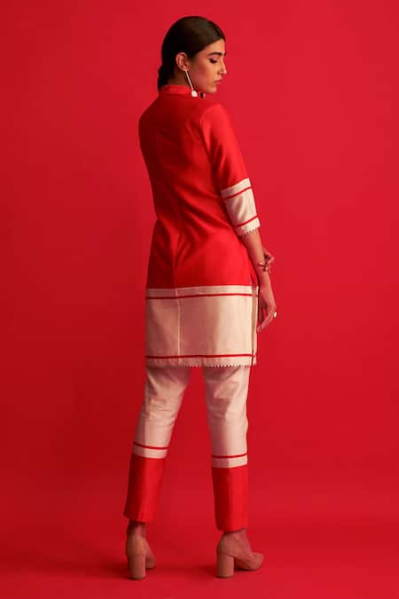 Shop Saksham & Neharicka Red Pure Handwoven Chanderi High Neck Kurta And Pant Set at Aza Fashions Shop_Saksham & Neharicka_Red Pure Handwoven Chanderi High Neck Kurta And Pant Set _at_Aza_Fashions