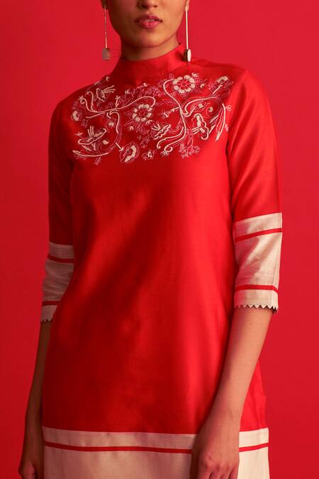 Saksham & Neharicka Red Pure Handwoven Chanderi High Neck Kurta And Pant Set at Aza Fashions Saksham & Neharicka_Red Pure Handwoven Chanderi High Neck Kurta And Pant Set _at_Aza_Fashions