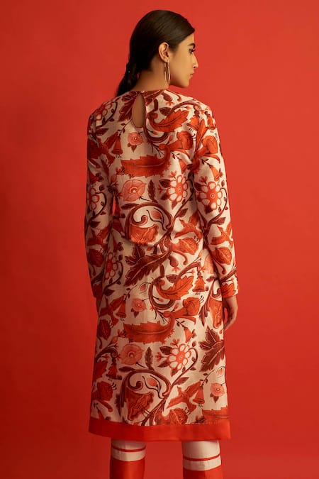 Shop Saksham & Neharicka White Chanderi Cotton Silk Round Printed Kurta at Aza Fashions Shop_Saksham & Neharicka_White Chanderi Cotton Silk Round Printed Kurta _at_Aza_Fashions