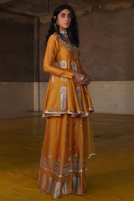 Saksham & Neharicka_Yellow Net, Chanderi Leaf Neck Embroidered Anarkali Set _Online_at_Aza_Fashions