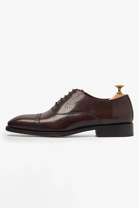Buy_Whitemuds_Brown Bray Oxford Shoes _Online_at_Aza_Fashions