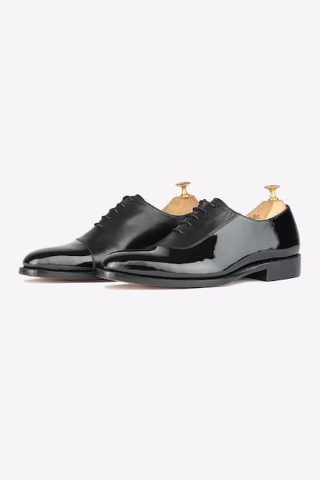 Wearing Patent Leather Shoes | Men's Wedding Shoes – Menzclub