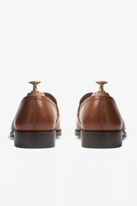 Whitemuds_Brown Southwark Tassel Slip-ons _Online_at_Aza_Fashions