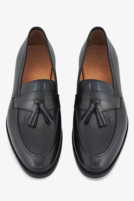 Shop_Whitemuds_Black Southwark Tassel Loafers  _at_Aza_Fashions