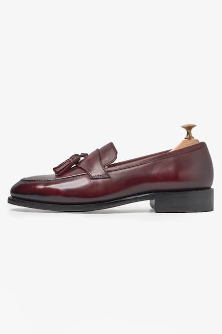 Buy_Whitemuds_Maroon Southwark Tassel Slip-on Loafers _Online_at_Aza_Fashions