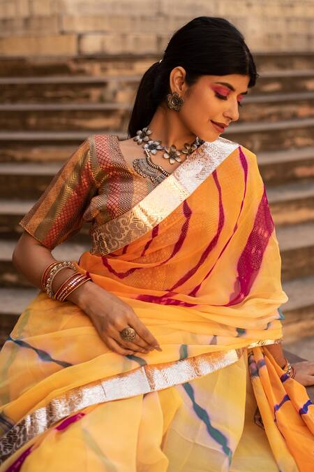 Ruar India Yellow Pure Chiffon Gota Lappa Leheriya Border Saree With Blouse Online at Aza Fashions Ruar India_Yellow Pure Chiffon Gota Lappa Leheriya Border Saree With Blouse _Online_at_Aza_Fashions