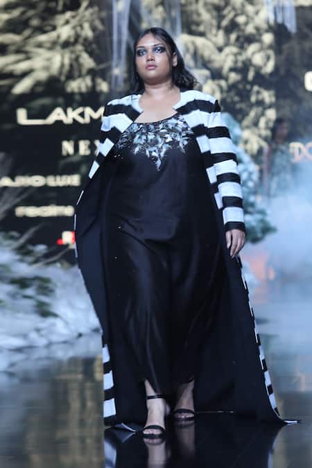 Samant Chauhan Stripe Print Jacket With Gown 