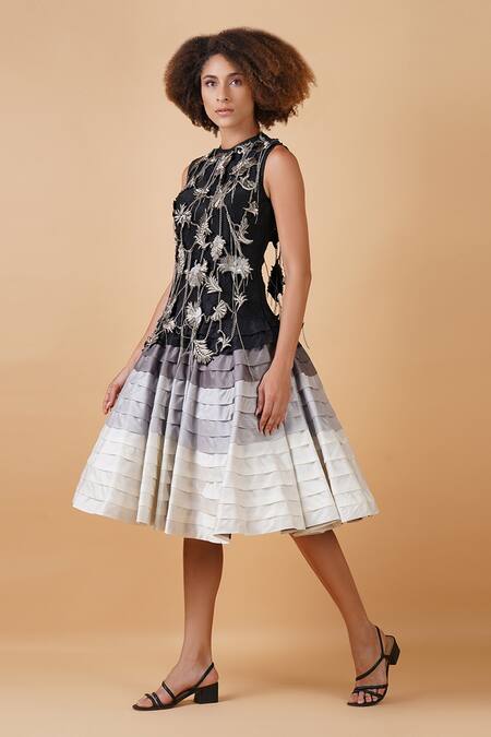 Samant Chauhan_Black Silk Lining Embroidery Zari Round A-line Dress _Online_at_Aza_Fashions