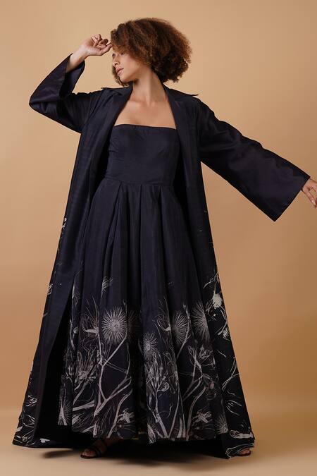 Buy Samant Chauhan Black Silk Lining Print Abstract Collared Neck Jacket With Gown Online at Aza Fashions Buy_Samant Chauhan_Black Silk Lining Print Abstract Collared Neck Jacket With Gown _Online_at_Aza_Fashions