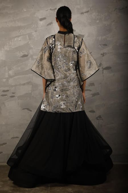 Samant Chauhan Floral Embroidered Kaftan 