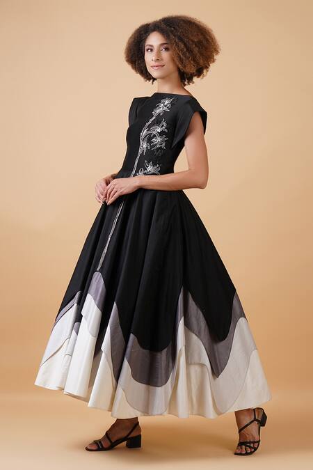 Samant Chauhan_Black Cotton Silk Embroidery Zari Boat Neck Dress _Online_at_Aza_Fashions