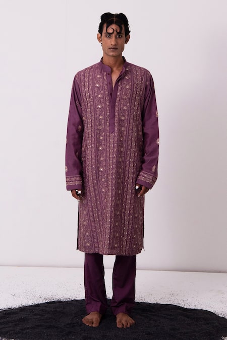 Wabi Sabi By Anshum-Ritesh Chanderi Thread Embroidered Kurta Set 
