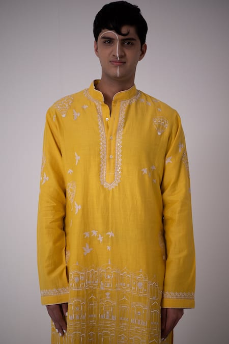 Buy_Wabi Sabi By Anshum-Ritesh_Yellow Chanderi Cutdana, Sequin, Aari, Bead, Jaipur Palace Embroidered Kurta Set _Online_at_Aza_Fashions