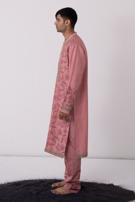 Wabi Sabi By Anshum-Ritesh_Pink Chanderi Cutdana, Floral, Leaf, Sequin, Aari, Bead Embroidered Kurta Set _Online_at_Aza_Fashions