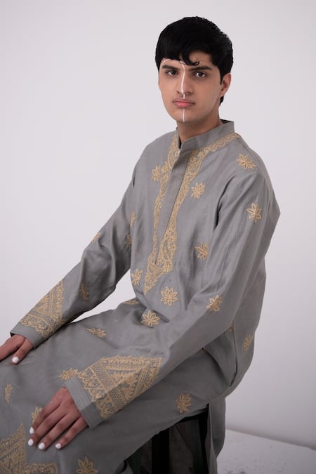 Buy Wabi Sabi By Anshum-Ritesh Silver Chanderi Dori, Lotus, Marodi Embroidered Kurta Set Online at Aza Fashions Buy_Wabi Sabi By Anshum-Ritesh_Silver Chanderi Dori, Lotus, Marodi Embroidered Kurta Set _Online_at_Aza_Fashions