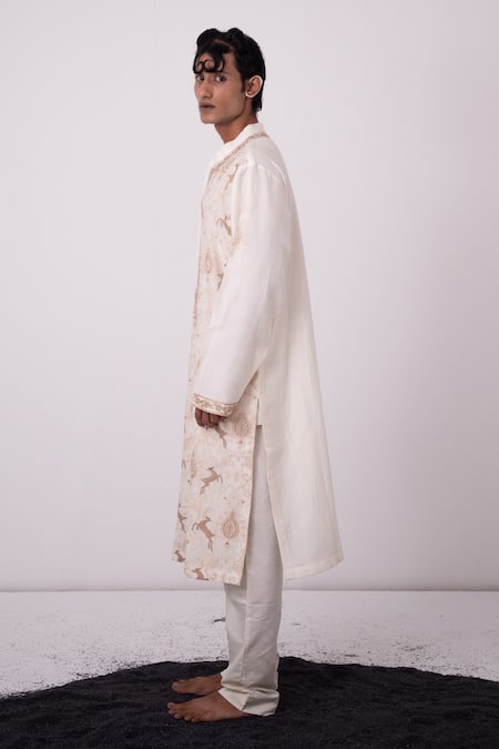 Wabi Sabi By Anshum-Ritesh_Ivory Chanderi Cutdana, Mirror, Sequin, Aari, Bead, Embroidered Kurta Set _Online_at_Aza_Fashions