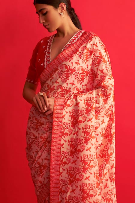 Buy_Saksham & Neharicka_White Handwoven Chanderi Saree _Online_at_Aza_Fashions
