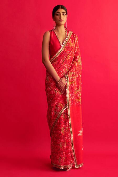 Buy Saksham & Neharicka Red Handwoven Chanderi Saree Online at Aza Fashions Buy_Saksham & Neharicka_Red Handwoven Chanderi Saree _Online_at_Aza_Fashions