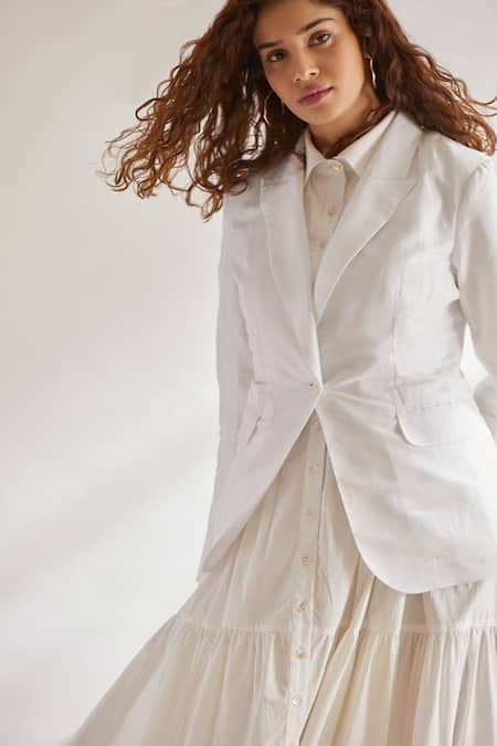 House Of Three_White Cotton Linen Notched Lapel Blazer _at_Aza_Fashions